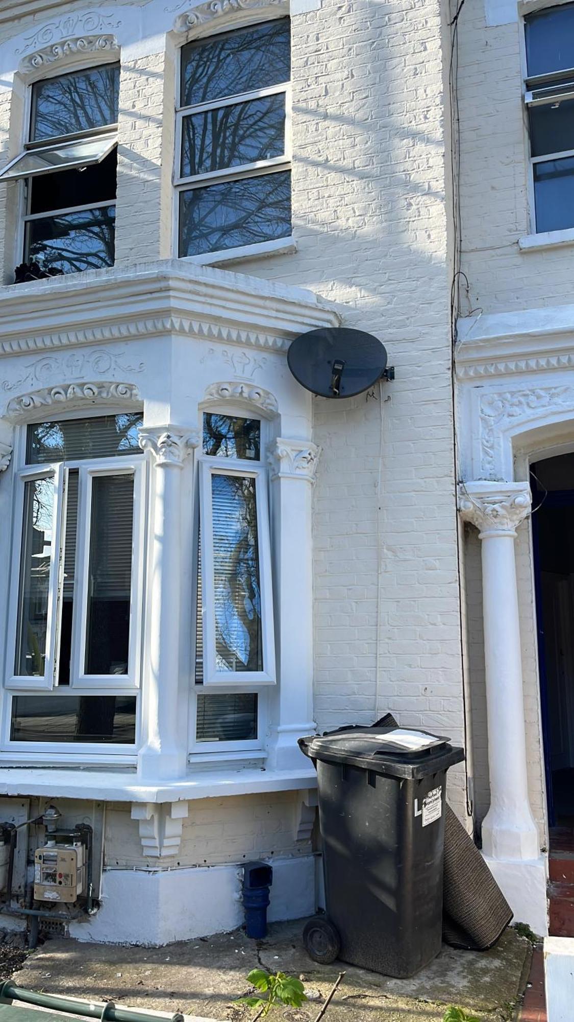 Cozy Two Bed In Brixton Next To Station Apartment Лондон Екстериор снимка